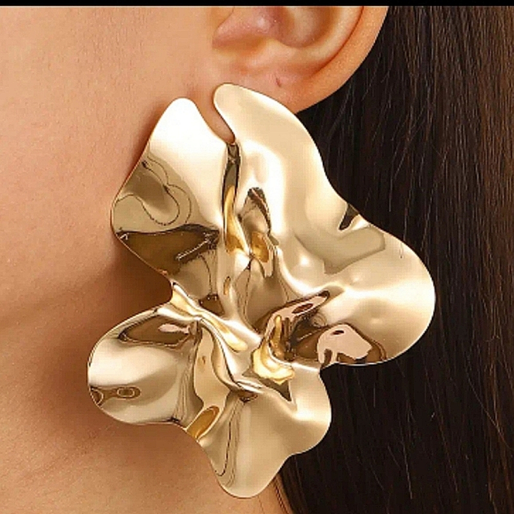 NEW Gold Abstract Statement Earrings Vintage Inspired Floral Petal Drop